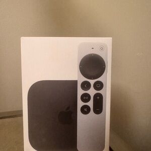 Apple TV 4K White Packaging